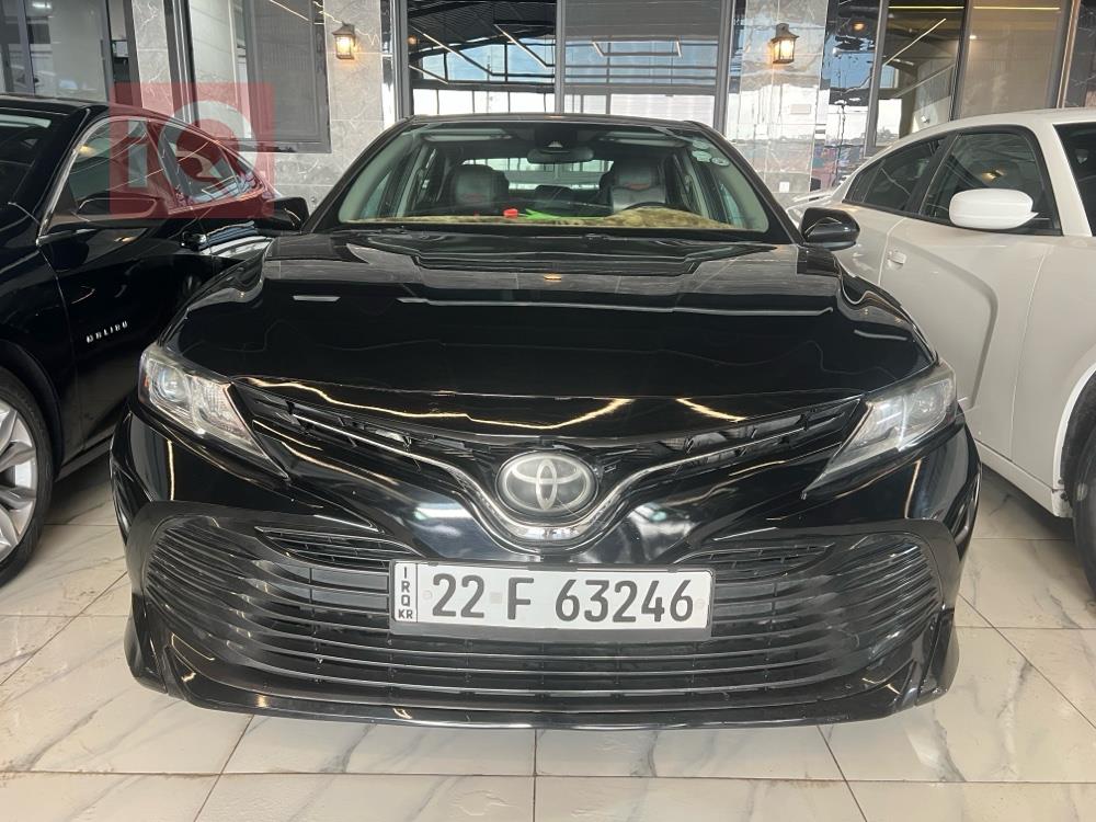 تۆیۆتا کامری